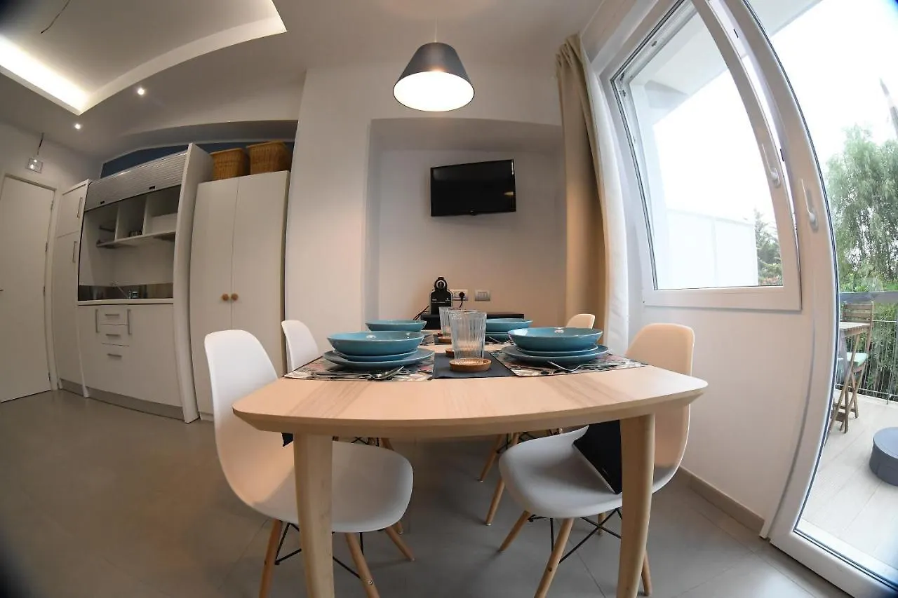 Aparthotel Golden Beach Residence Fregenae