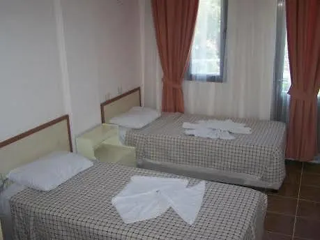 Aparthotel Golden Beach Residence Fregenae