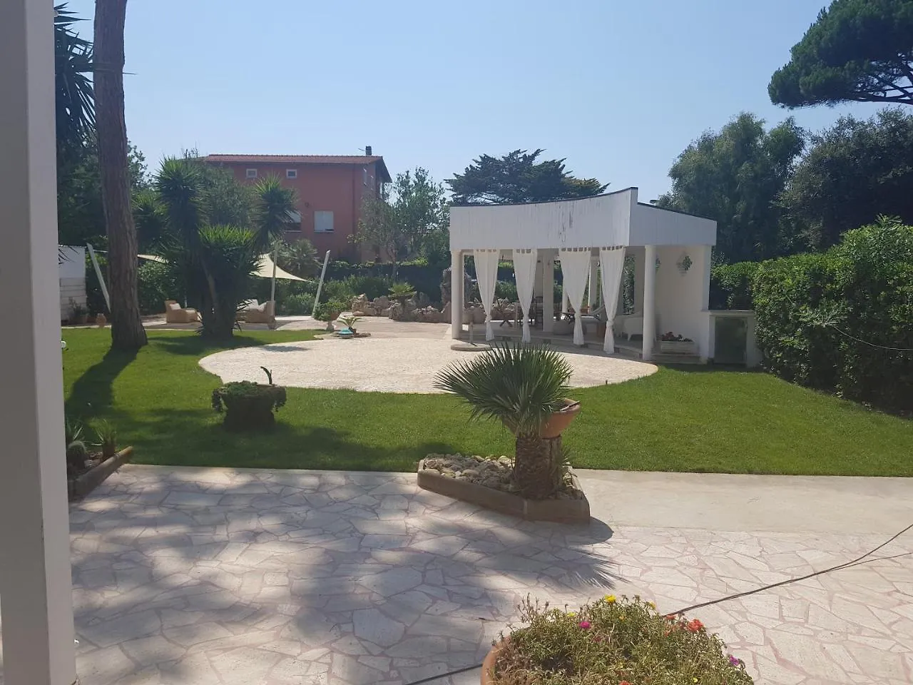 Golden Beach Residence Fregenae 4*,
