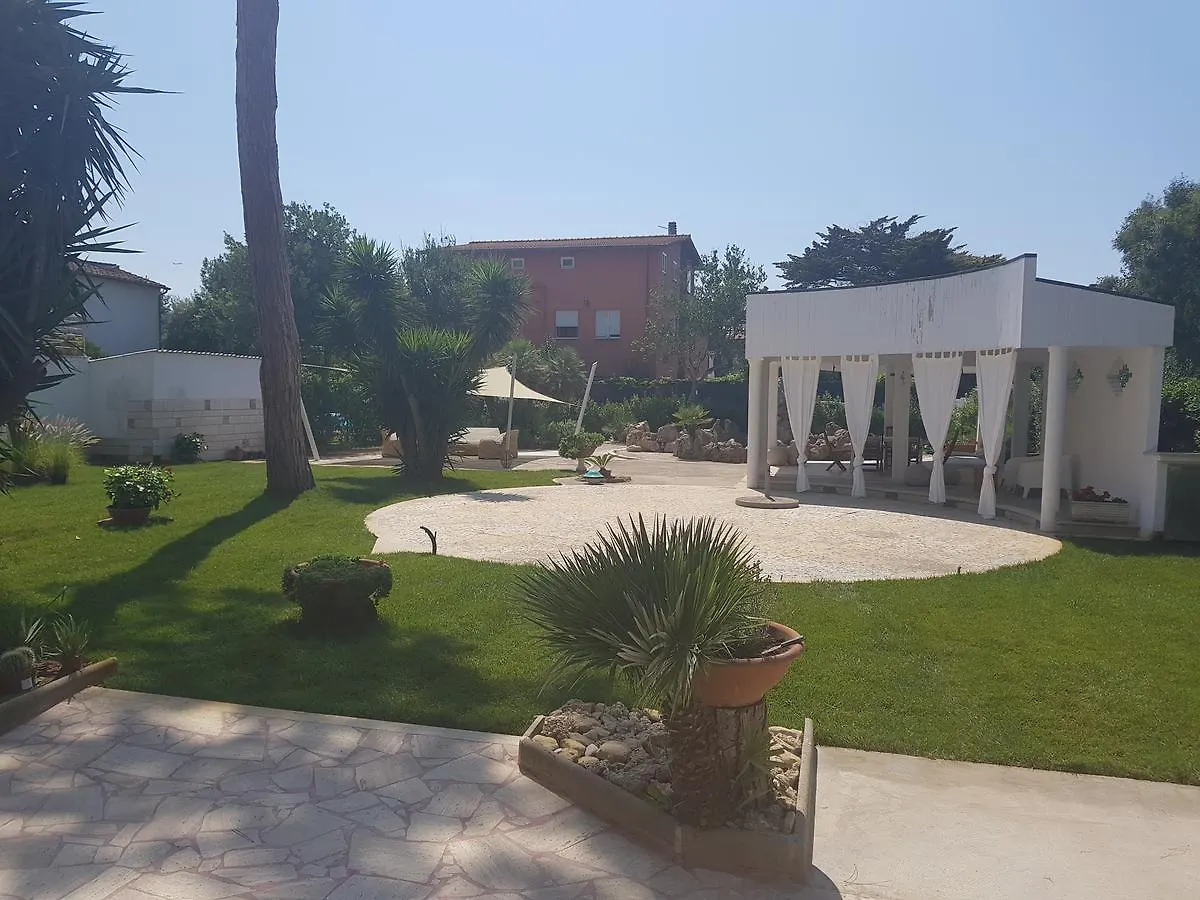Apart Otel Golden Beach Residence Fregenae