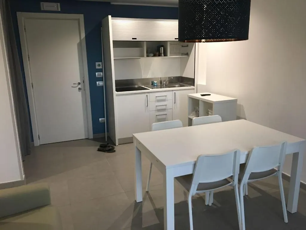 Golden Beach Residence Fregenae Aparthotel