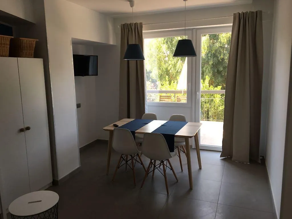 Golden Beach Residence Fregenae 4*,